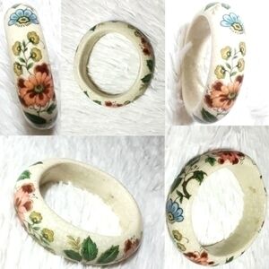 Vintage Floral Design Crackeled Ceramic Br…